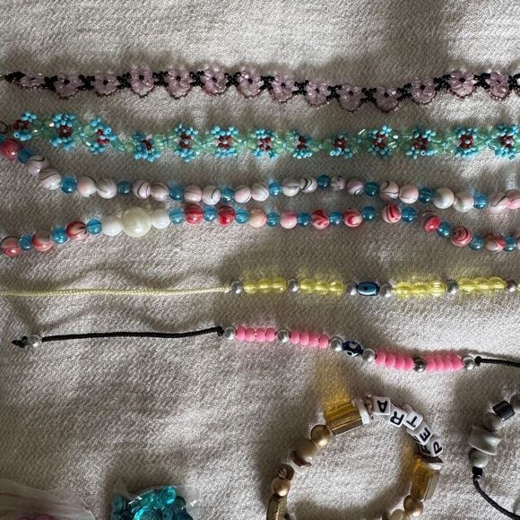 Lot Mixed Beads, Glitters, Jewelry Making set, Necklaces, Bracelets, Pearls - Picture 6 of 8